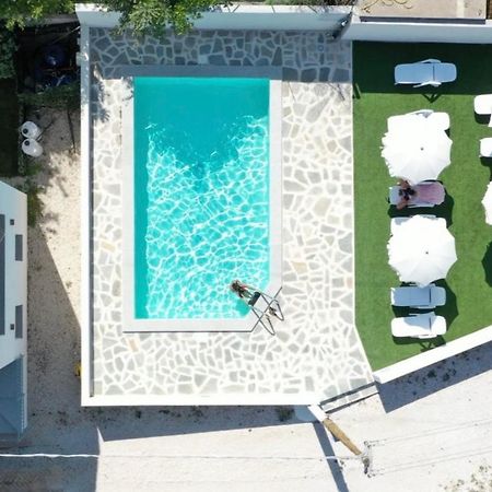 Mediterraneo Сан-Теодоро Экстерьер фото